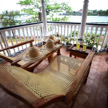 Neverbeen To Lagoon Town Apartamento Batticaloa Exterior foto